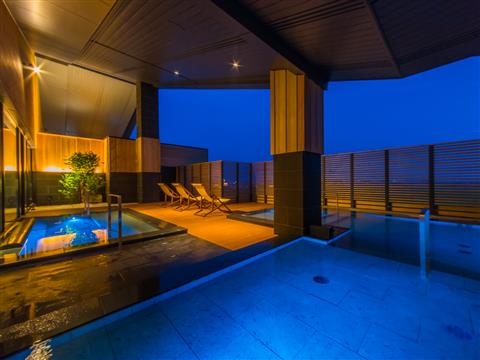 グランディア芳泉　大浴場一例